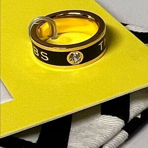 Marc Jacobs Gold & Black 'The Medallion' Ring NWT